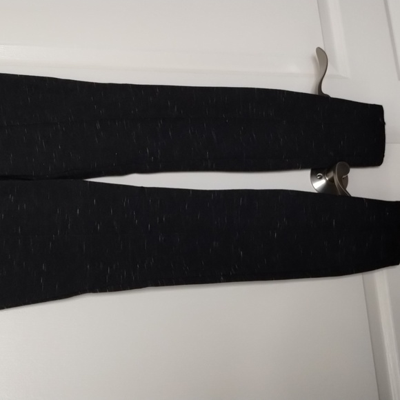 Time & Tru women's size medium (8-10) heather black athletic stretch leg… - Picture 3 of 12